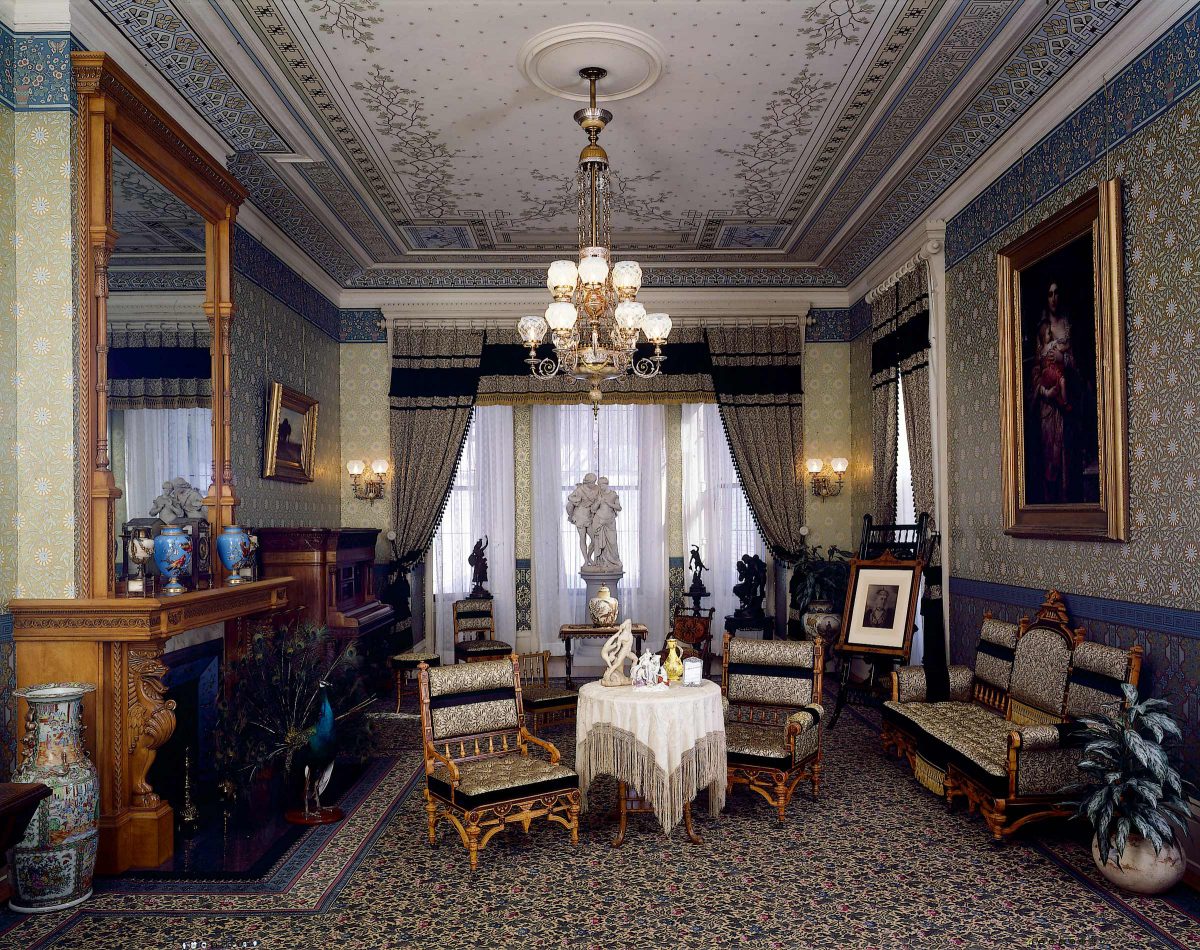 on-view-glenview-parlor-1